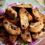 Italian with Wholemeal Biscotti of Nuts Dessert