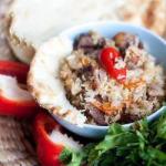 American Plov beef Pot with Rice Appetizer
