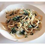 American Pasta with Gorgonzola Cheese and Spinach Dinner