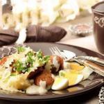 British White Sausage with Sauce and Pasta Appetizer