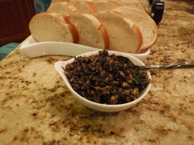 Italian Green And Black Olive Tapenade Appetizer