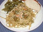 American Linguini with Shrimp and Tomato Hazelnut Pesto Dinner