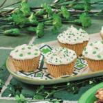 Canadian St Patricks Day Pistachio Cupcakes Dessert