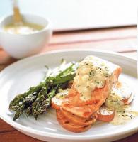 American Salmon with White Wine Tarragon Sauce and Grilled Asparagus Dinner