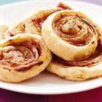 British Rolls with Bacon and Cheese Appetizer