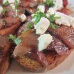 American Crostinis with Caramelised Red Onion and Cheese Dinner