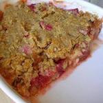 American Apples and Rhubarb Crumble with Dessert