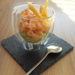British Salmon Tartare to Citrus Fruit on a Bed of Leek in Vinaigrette Tart Drink