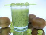 American Kiwi and Grape Drink Appetizer