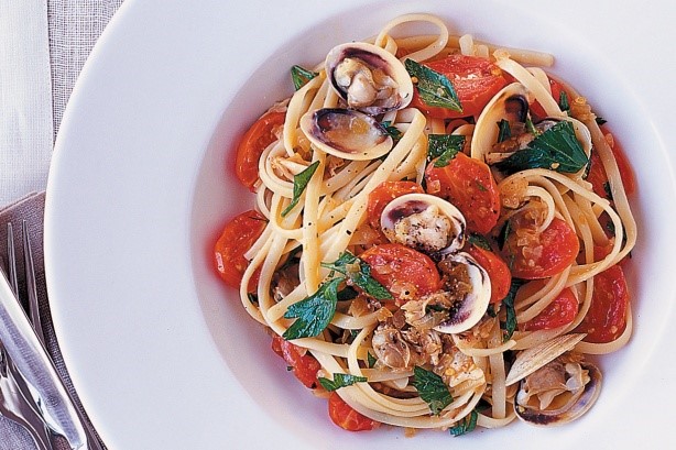 Canadian Tomato and Vongoli Linguine Recipe Appetizer