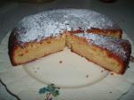 American Torta Ricca Alla Mandorla Dessert