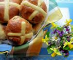 British Traditional Fruity and Spiced Hot Cross Buns Breadmaker Appetizer