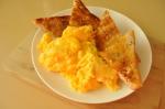American Cheesy Scrambled Eggs    Low Fat Low Chol Low Sugar Breakfast