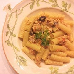 Australian Pasta with Crudaiola Sauce with Tuna Appetizer