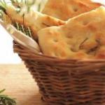 American Quick Focaccia with Rosemary Appetizer