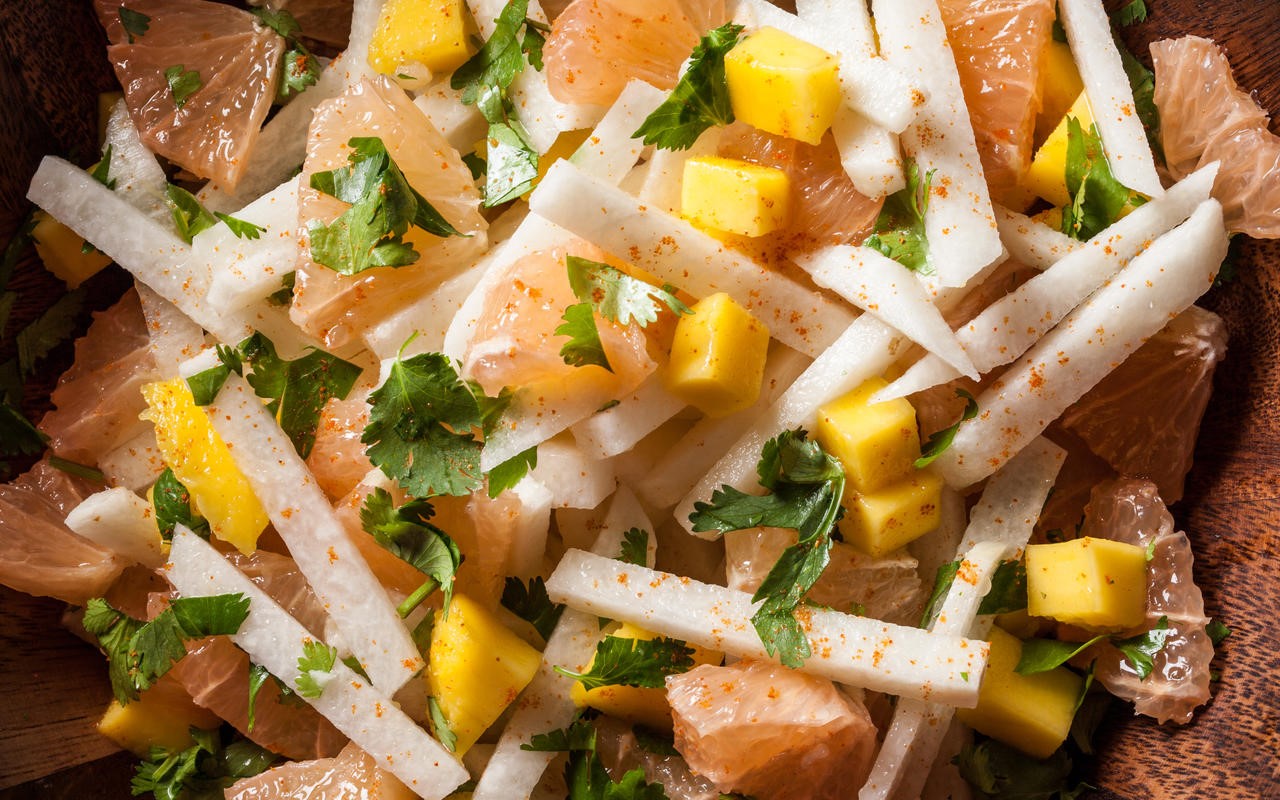 American Spicy Jicama Grapefruit and Mango Salad Recipe Appetizer