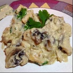 Canadian Breast of Chicken in Mushroom Cream Dinner