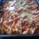 American Noodles with Creamy Tomato Sauce and Pesto Appetizer