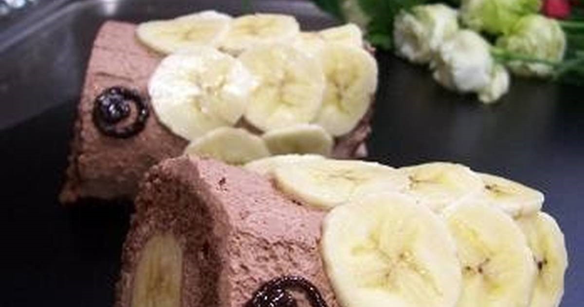 British Chocolate and Banana Carp Banner Cake for Kids Day Dessert