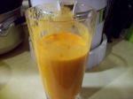 American Carrot Peach and Fresh Thyme Smoothie raw Food Appetizer