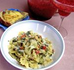 American Bow Ties With Chicken and Spinach Dinner