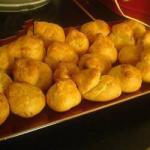 Australian Cheese Balls of Dough Fire Appetizer