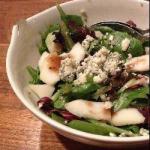 Salad with Pear and Gorgonzola recipe