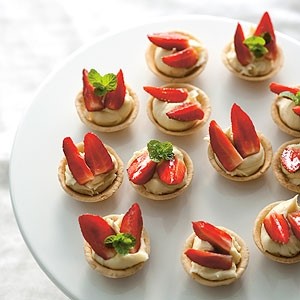 Canadian Strawberry and White Chocolate Ganache Tartlets Dessert