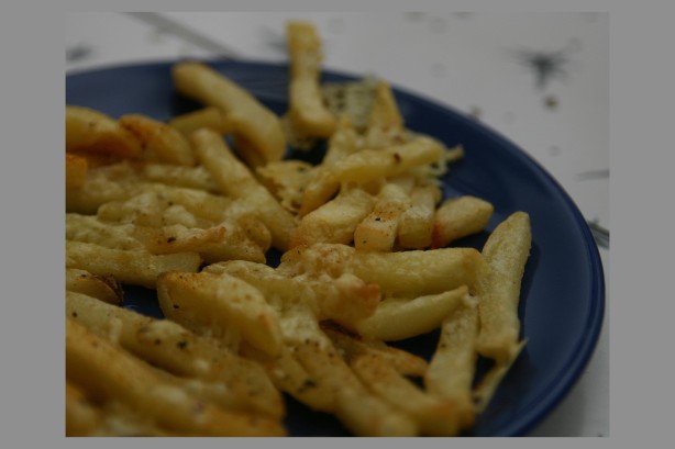 American Cheesy Garlic and Herb Chips fries Appetizer