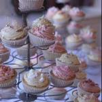 British Cupcakes Spongy of Vanilla Dessert