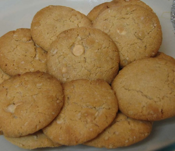 American Coconut Vanilla Chip Cookies Dessert