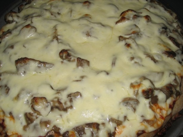 British Steak Mushroom and Onion Pizza Appetizer