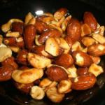 American Sweet and Spicy Nuts Dessert