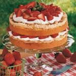 British Special Strawberry Torte 1 Dessert