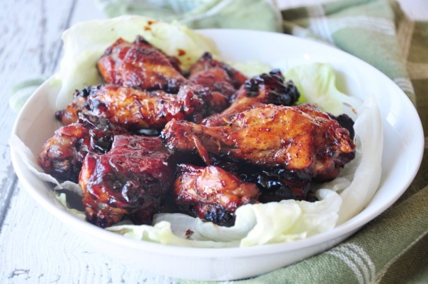 American Chicken Wings in Honey Bbq Sauce Dinner