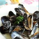 Canadian Moules Mariniere to the Cream Dinner