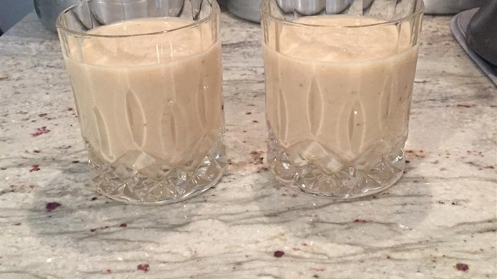 American Peanut Butter and Banana Smoothie Recipe Dessert