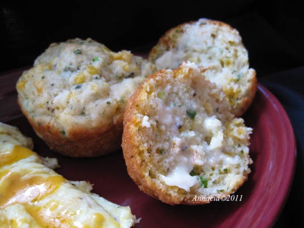 American Cheddarherb Bread Appetizer