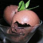 Italian Creamy Chocolate Ice Cream Dessert