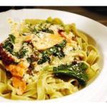 Italian Fetuccini with Salmon and Spinach Dinner