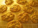 American Date and Raisin Cookies Dessert