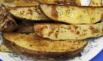 American Oven Baked Golden Potato Wedges Appetizer