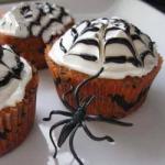 British White Chocolate Cupcakes with Halloween Deco Dessert
