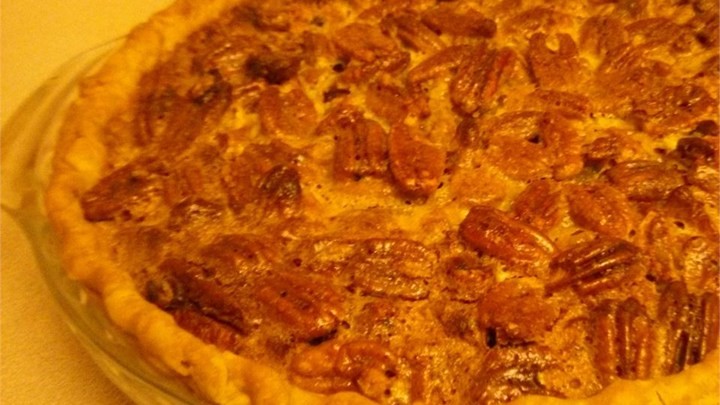 American layer Rum Pecan Pie with Cheesecake Recipe Dessert