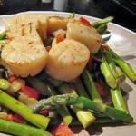 British Fried Scallops and Asparagus Appetizer