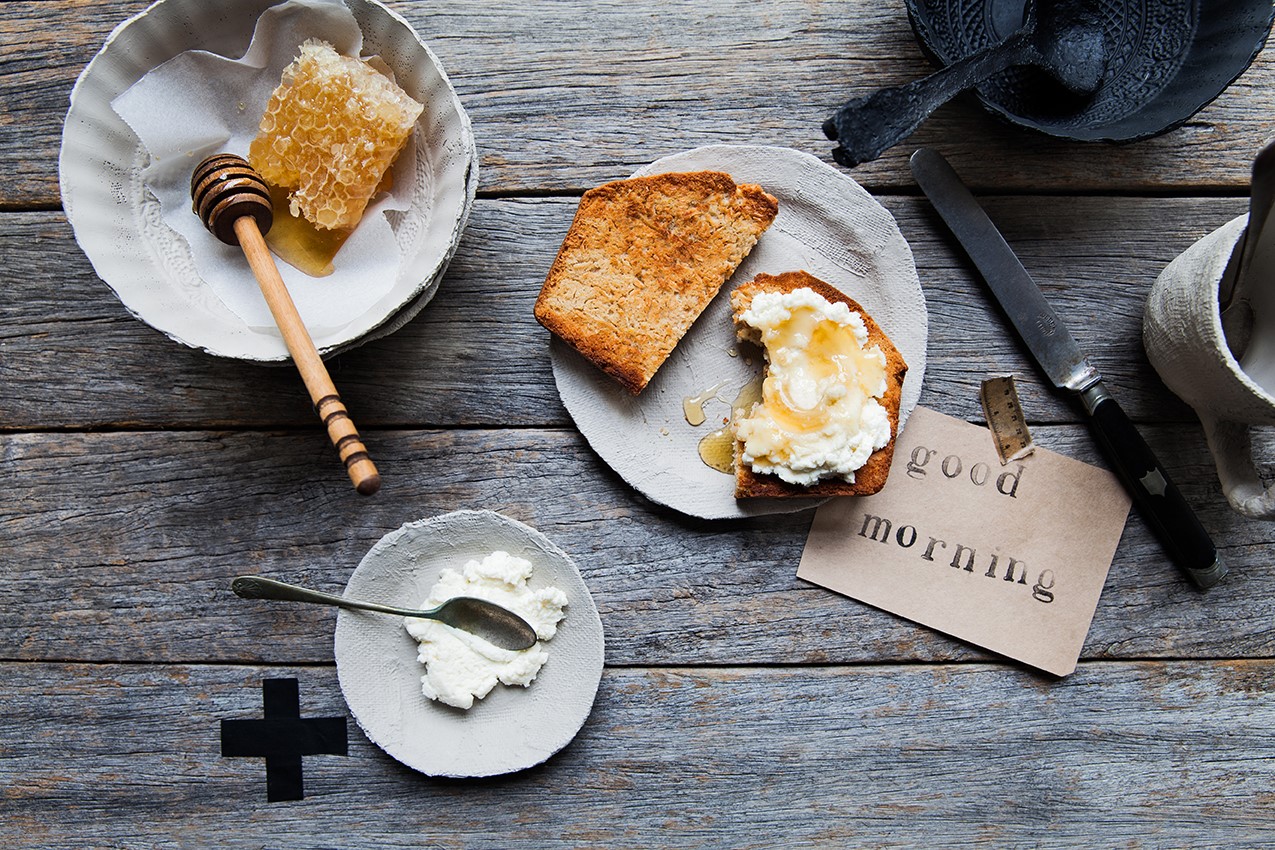 American Coconut Toast with Ricotta and Honey Appetizer