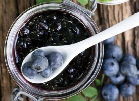 Australian Blueberry Ginger Sauce Dessert