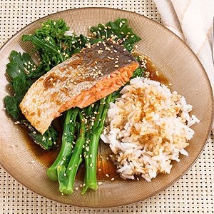 Chinese Ginger and Soy Salmon Dinner