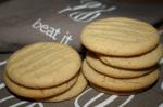 American Peanut Butter Cookies by Laura Secord Dessert