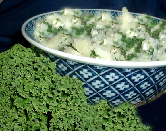 American Simple Kale  Mashed Potatoes Appetizer